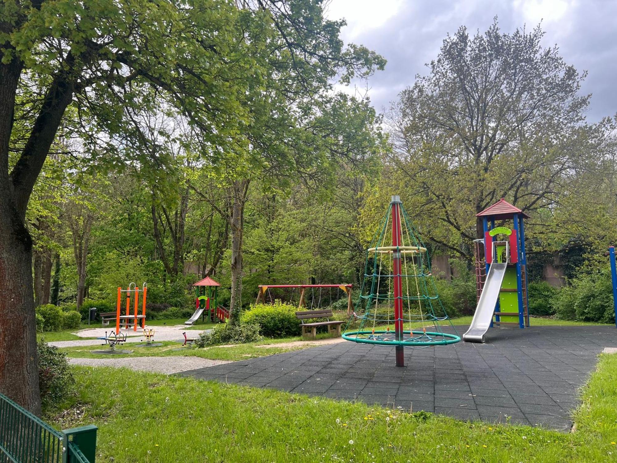 Ferienwohnung Am Limburger Park ลิมบวร์ก อัน แดร์ ลาน ภายนอก รูปภาพ